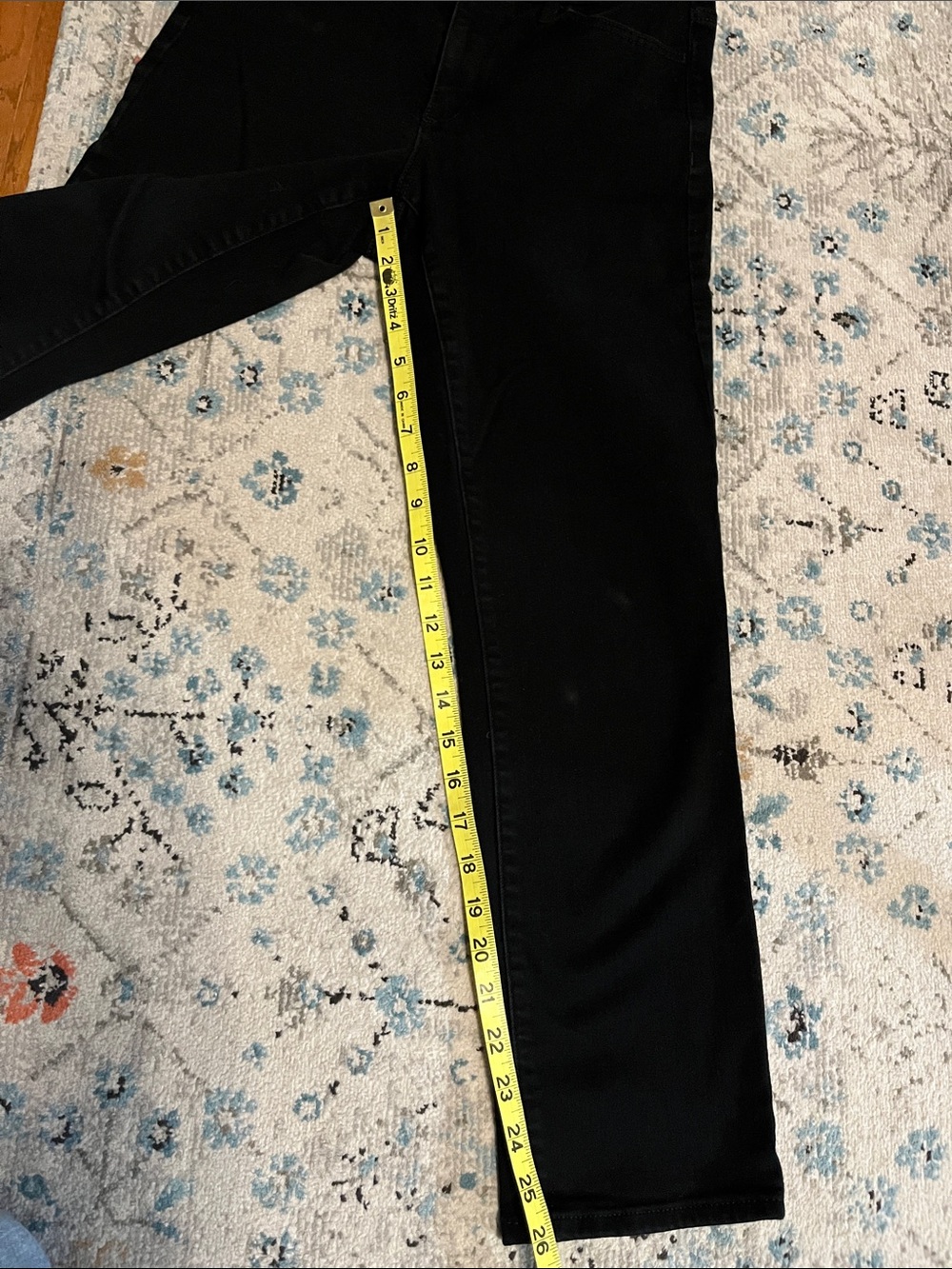 Universal Thread Black High-Rise Slim Straight Denim Pants - Picture 10 of 13